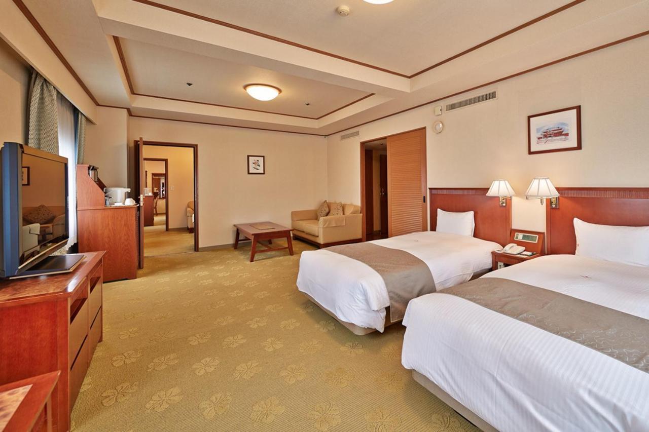 Pacific Hotel Okinawa Naha Extérieur photo