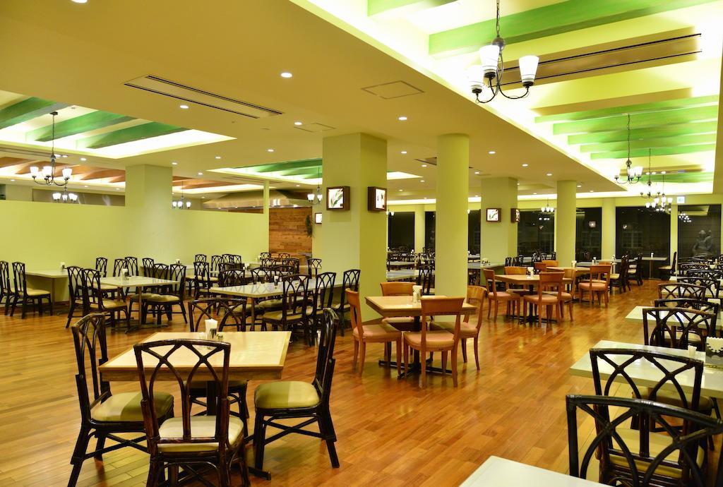 Pacific Hotel Okinawa Naha Extérieur photo